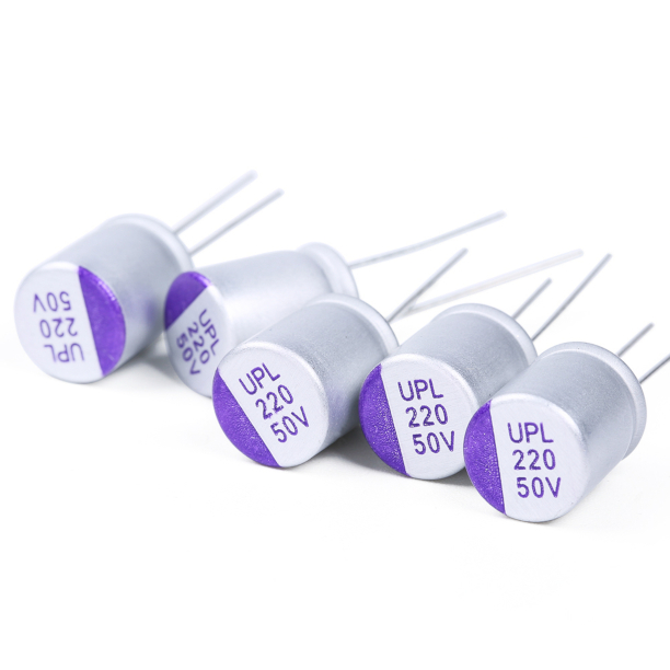 Solid capacitors